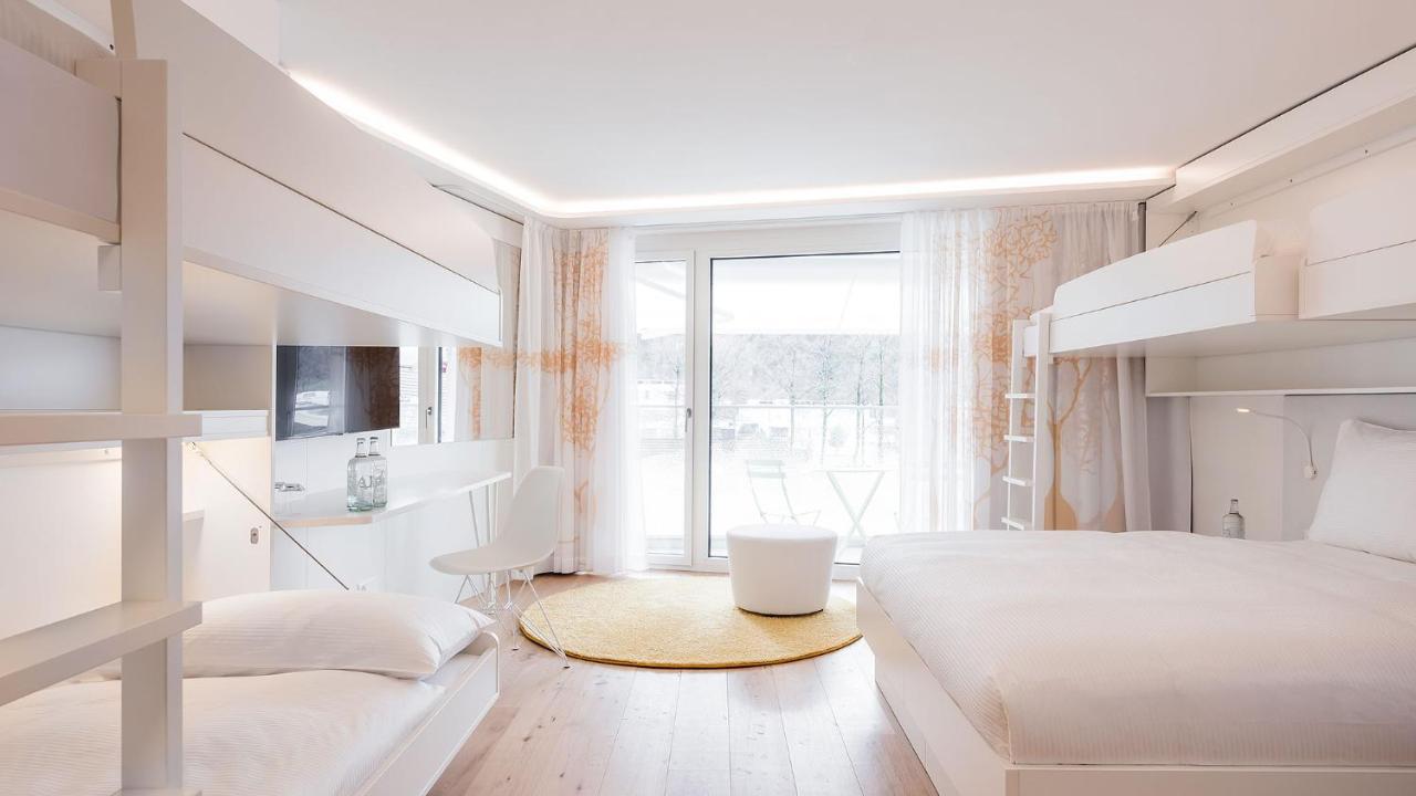 Neuro Campus Hotel Вицнау Екстериор снимка